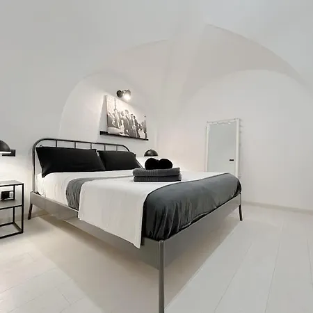 Via Pia Elegante Suite Di Design Crociere 2' Savona Exterior foto