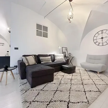 Via Pia Elegante Suite Di Design Crociere 2' Savona Exterior foto